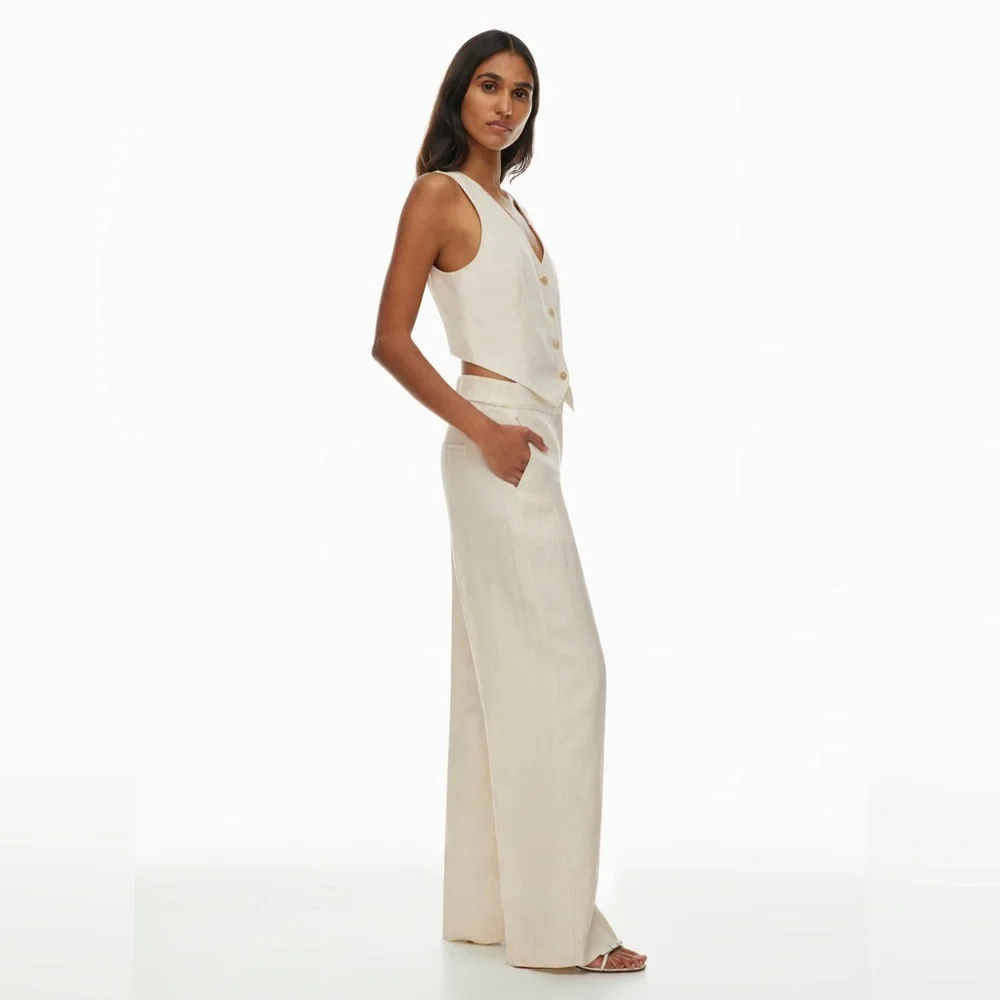 (NWT) Wilfred - Aritzia -The Limitless Pant in Linen - Color: Birch - Picture 3 of 16
